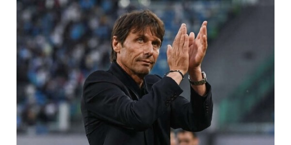 Antonio Conte hat seinen Job erneut vorzeitig verlassen Antonio Conte hat seinen Job erneut vorzeitig verlassen